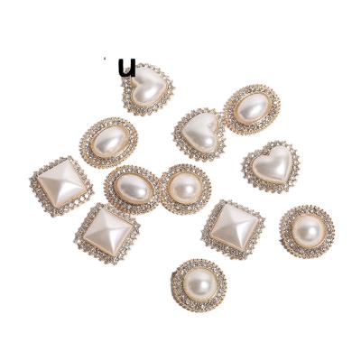 China Fashionable Alloy Pearl Diamond Hair Accessories Brooch Square Earrings Shoes Bag Accessories for sale