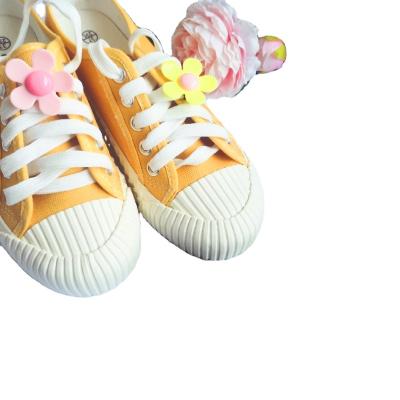 China Shoe buckle style flower shoe buckle new girls and children's shoe accessories charms tend creative laces lace decorative decoration for sale