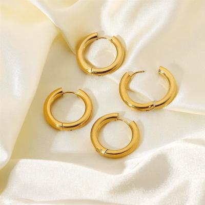 China TRENDY Fashion Classic 18k Gold Plated Stainless Steel Hoop Earrings Surround Huggie Earrings For Women for sale