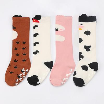 China Custom Warm Fuzzy Antibacterial Your Own Design Boy Knee High Wholesale Price Socks for sale