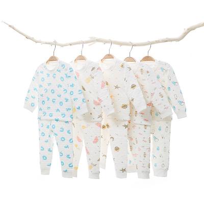 China Breathable Cute Newborn Baby Boy Girl 2 Piece Spring Clothes Cotton Cartoon Underwear Tops+Pants Infant Clothing Set for sale