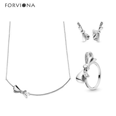 China Elegant Charm Women's New Fashion CLASSIC Classic Jewelry Silver Set Necklace Electroplating Necklace Earring Set Wholesale 925 Silver for sale