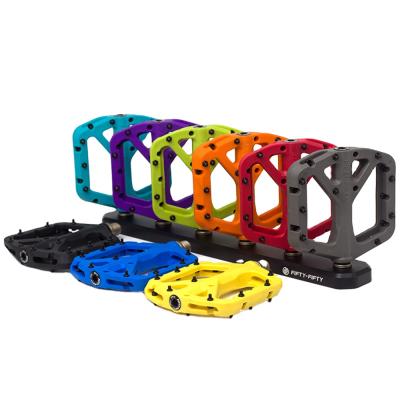 China Durable And Anti Slip Bicycle Flat Pedals Mountain Bike Pedals Mtb Platform Bike Non-Slip Bicycle Pedals for sale