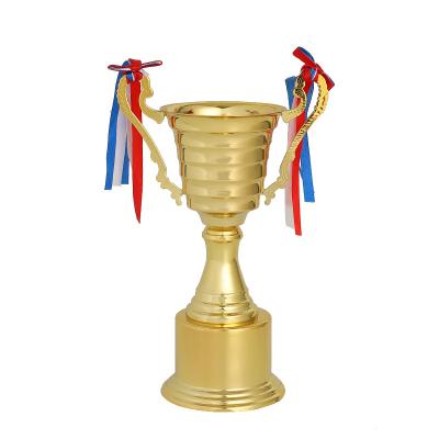 China Wholesale Custom Home Decoration Trophy Metal Souvenir Sports Trophy Europe for sale