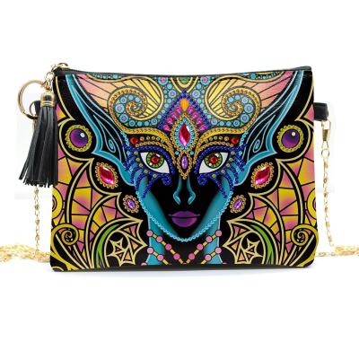 China Fashion Modern Wholesale Women Special Shaped Diamond Painting Wallet Chain Bag for sale