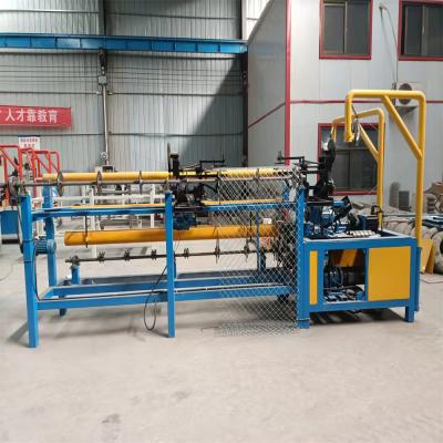 China High Speed ​​Fully Automatic Building Material Stores Diamond Chain Link Fence Machinery for sale