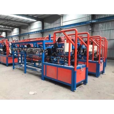 China Fully automatic building material stores make 120-180 square meters per hour double wire chain link fence machine for sale