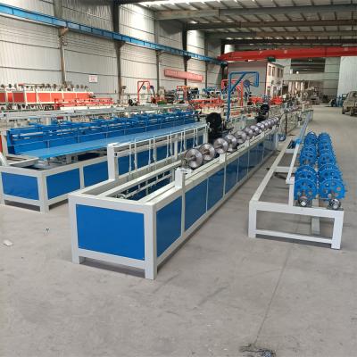 China Building Material Shops GST Fully Automatic Single Wire Chain Link Fence Fence Making Machine Garden Fence Mesh Machine for sale