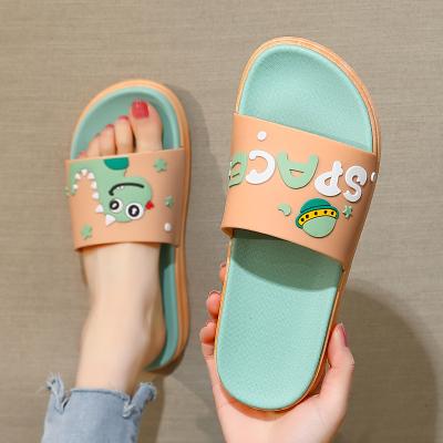 China CUSHIONING Cute Animal Home Slippers Cartoon Women Slippers Summer Slides Slip On Shoes Bothe Flip Flops Summer Slides Women Slide Sandals for sale