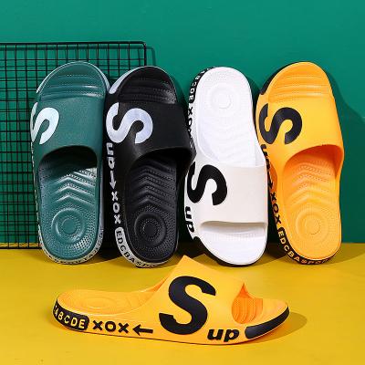 China 2021 New Fashion Trend Men's Slippers Luxury Men Shoes Men's Sandals Designer Outside Soled Word Non-slip Thick Home Slipper Cool Slipper for sale