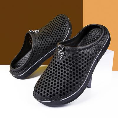 China Men's Waterproof Sandals Summer Beach Unisex Slippers Hole Breathable Home Shoes Male Couples Slippers Casual Shoes for sale