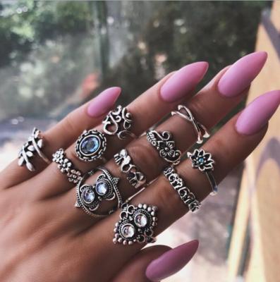 China UNIQ CLASSIC Boho Gem Stone Ring Set Bohemian Crystal Joint Knuckle Ring Set Silver Joint Flower Vintage for Women and Girls for sale