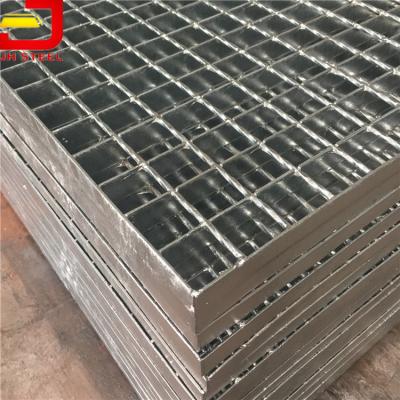 China Rustproof Welded Steel Bar Grating , Galvanized Steel Grating For Stair Treads for sale