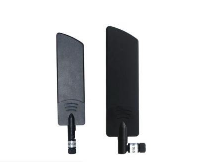 China SMAConnector Omni Indoor Rubber Blade Antenna 700-4900 MHz 5g Wireless Equipment New Item With 4 dBi Gain for sale