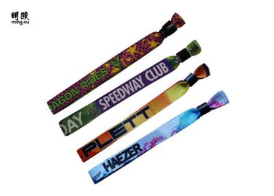 China Fashionable Fundraising Custom Wrist Bracelets Colored Wristbands For Events for sale