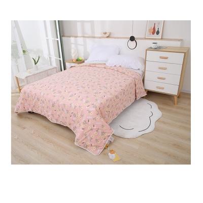 China Factory Custom Wedding Bedspread Quilted Bed Cushion Anti-Static Printed Design Fitted Sheet Water Pink Floral Print Wedding Bedspread for sale