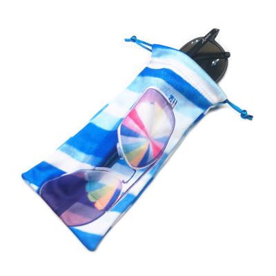 China Custom Pockets Eco-Friendly Logo Heat Transferal Microfiber Glasses for sale