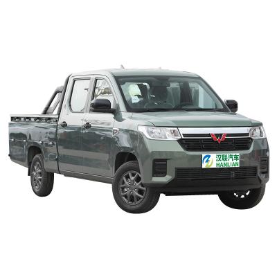 China High Quality Fabric SGMW FIGHTING Medium Used Pickup Truck 4X4 Gasoline Pickup For Sale for sale