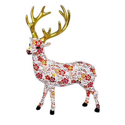 China Water World Modern Colorful Transfer Printing Resin Deer Decoration For Living Room TV Cabinet for sale