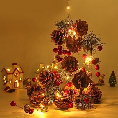 China Christmas Bestsellers 20 Warm White LED 6.56FT Battery Operated Outdoor Christmas Lights and Christmas Decorations Home Christmas Garland for sale