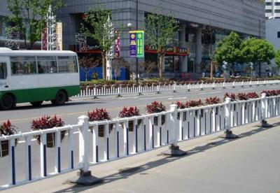 China PVC Coated iron wire Metal Mesh Fencing Panel For Road / School 1.5m Height for sale