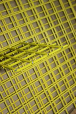 China plastic coated Yellow metal mesh fencing panels / Galvanized Mesh Wire Cloth for sale