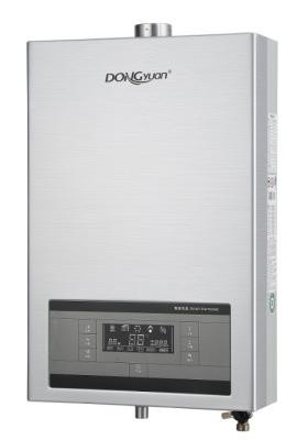 Cina esposizione istantanea di Heater Hot Boiler With Digital dell'acqua del gas 16L in vendita