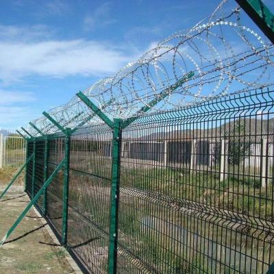 China Easily Assembled Galvanized Panel Welded Wire Mesh Fence Sheep And Goat Panels Farm Fence 180cmx220cm for sale