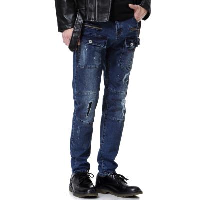 China Viable Mens Distressed Vintage Shredded Tapered Slim Paint Finished Multi-Pocket Denim Pants for sale