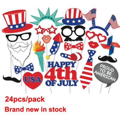 China Map & wood sticks amazon hot selling 4th pcs 24th July Independence Day party selfie photo booth props for sale