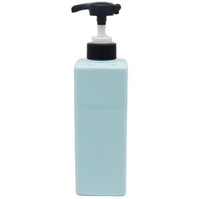 China Empty Blue Household Products 500ml Shampoo Bottle Container PET Plastic Menthol Bottle With Black Lotion Pump for sale