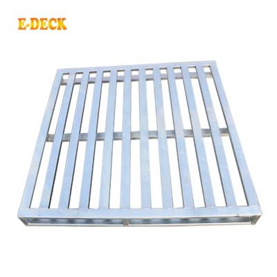 China Heavy Duty Galvanized Ferro Corrosion Protection Pallets De Stackable Forklift Pallet Metal Galvanized Steel Pallet for sale