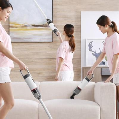 China Convenient Beautiful Handheld Cordless Rechargeable High Efficiency Car Electric Vacuum Cleaner for sale