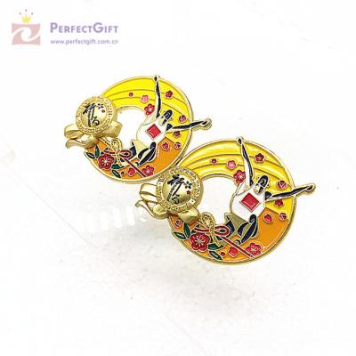 China 2021 Japan Popular New Trend Tokyo Enamel Gold Lapel Pin Badges for sale