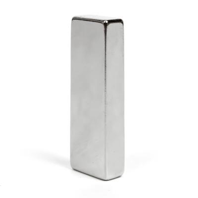 China Industrial Strong Neodymium Magnet 4x2/5x1/5-Inch N52 Large Permanent Bar Magnet for sale