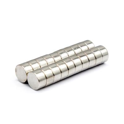 China Industrial Magnet Neodymium Disc Magnet With NiCuNi Coating for sale