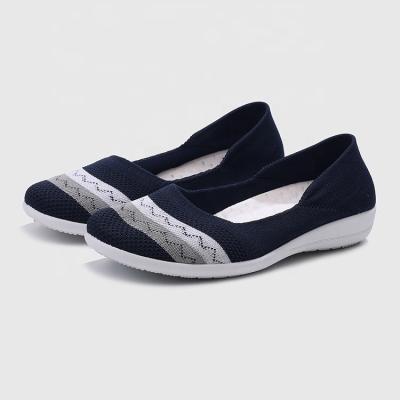 China New Arrival Design Lightweight Fly Knit Ladies To Work Office Women Casual Flat Shoes for sale