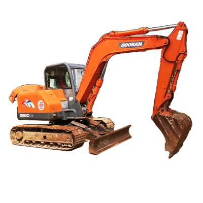 中国 High quality used korea made dh80 doosan excavator imported from south korea is sold at a low price in chinese factories 0.28mÂ ³ 販売のため