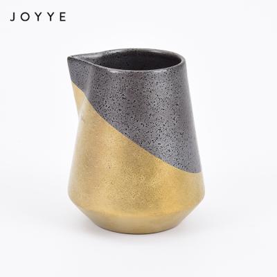 China Joyye Sustainable New Design Dipped Gold Porcelain Milk Creamer 300ml Luster With Stain Gold Milk Creamer for sale