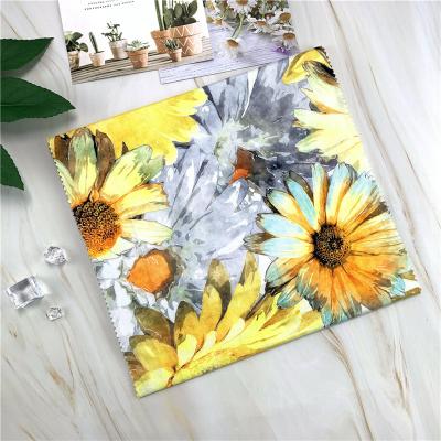 China Hot Sale Shrink-Resistant Custom Printing 100% Cotton Woven Poplin Fabric For T Shirt for sale