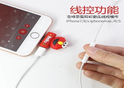 China Convenient Iphone 7 Charge And Listen Adapter Support Headset Remote Control Operation for sale