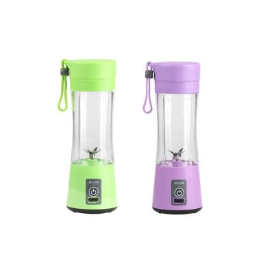 China Plastic Car 6 Blades Fruit Juice Cup USB Juicer Blender Food Blender Ice Crusher Juicer Filling Machine for sale