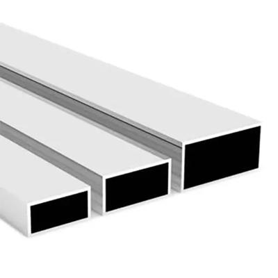 China Industriealuminium-Extrusionsquadratrohrprofile benutzerdefinierte Länge zu verkaufen