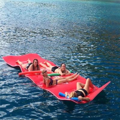 China Sale Floating Game High Quality Durable Mat Lake Ocean Floating Mats Pool Foam for sale