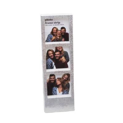 China Decorative Frame Custom Family Picture Holographic Hanging Paper Frame Set For Decoration for sale