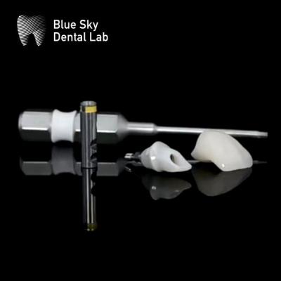 China Biocompatibility Zirconia Abutment Custom Zirconia Implant Abutment White for sale