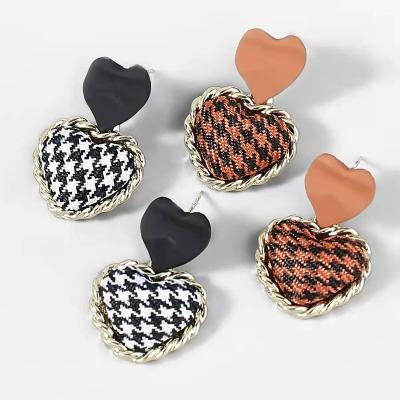 China European and American creative women's double heart fabric spray painting alloy new fashion personality earrings for sale