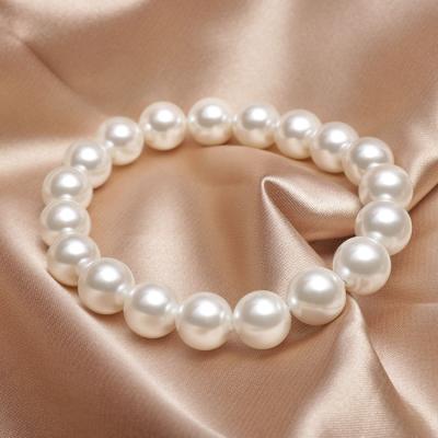 China CLASSIC Girls White Glass Pearl Bracelet for sale