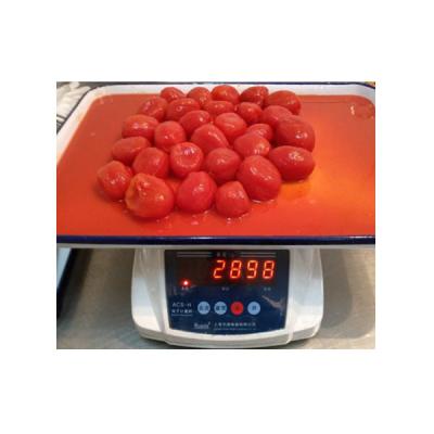 China Whole and peeled canned tomato in tomato sauce for sale