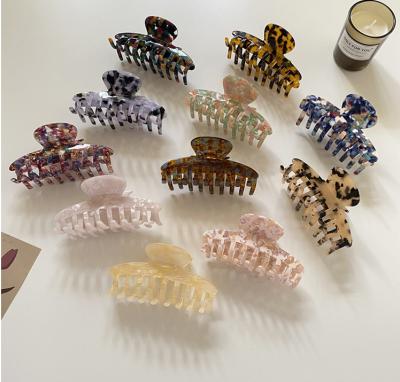 China Environmental friendly hot selling European and American style stylish hair claw clips for women for sale